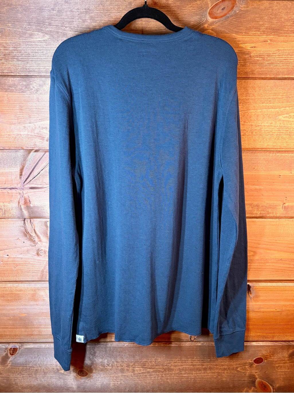 Alpine Design Men's Long-Sleeve Upf 50 Crewneck Tee In Vintage Blue Size Small — image 7 of 8